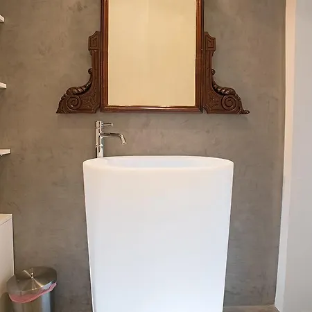 Palazzo Scotto - Widespread Collection אלברובלו